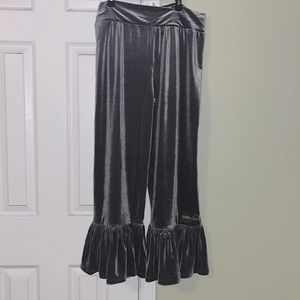 Matilda Jane Silver/Gray Shimmer Velvet Ruffle Pants